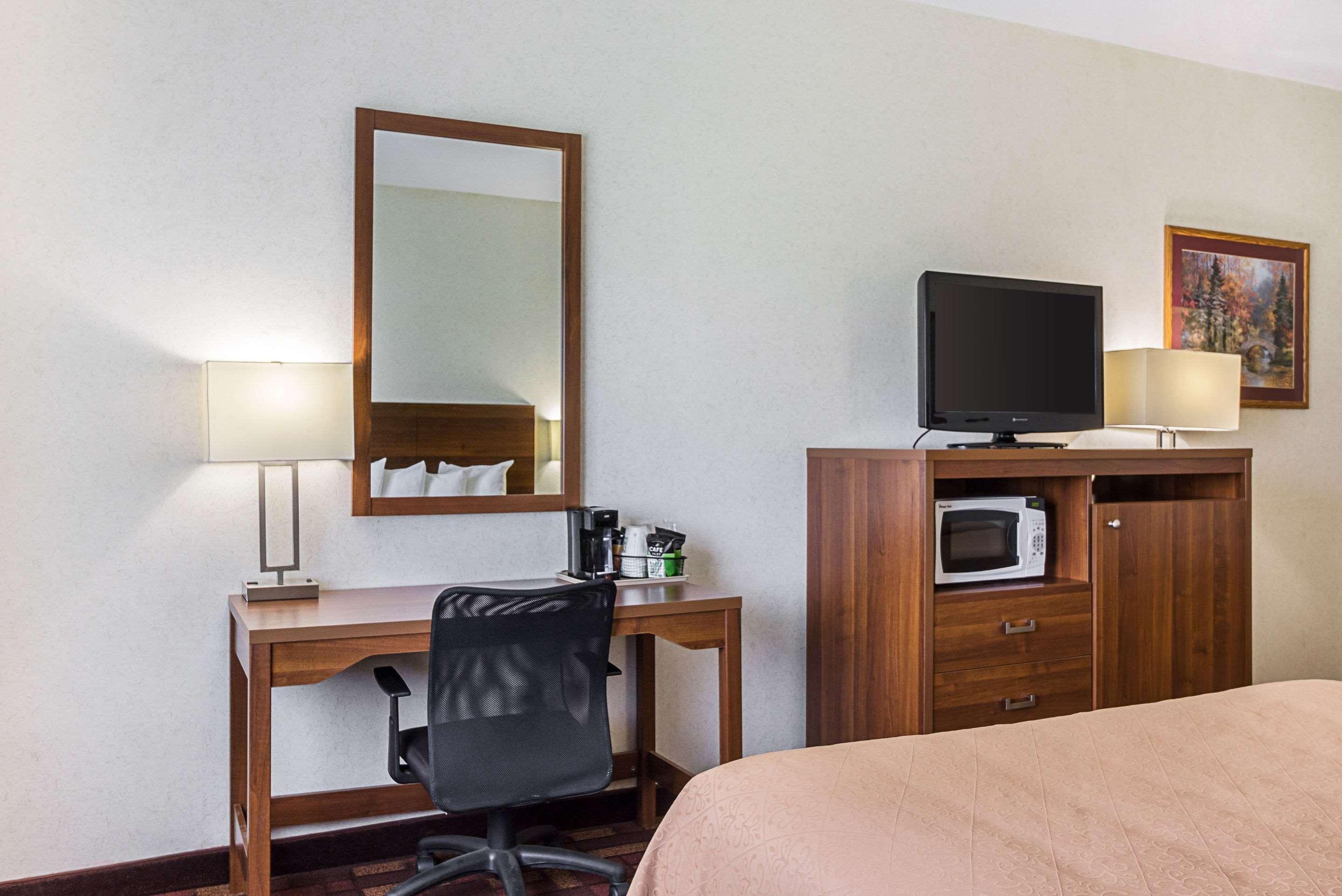Econo Lodge Luverne I-90 Esterno foto