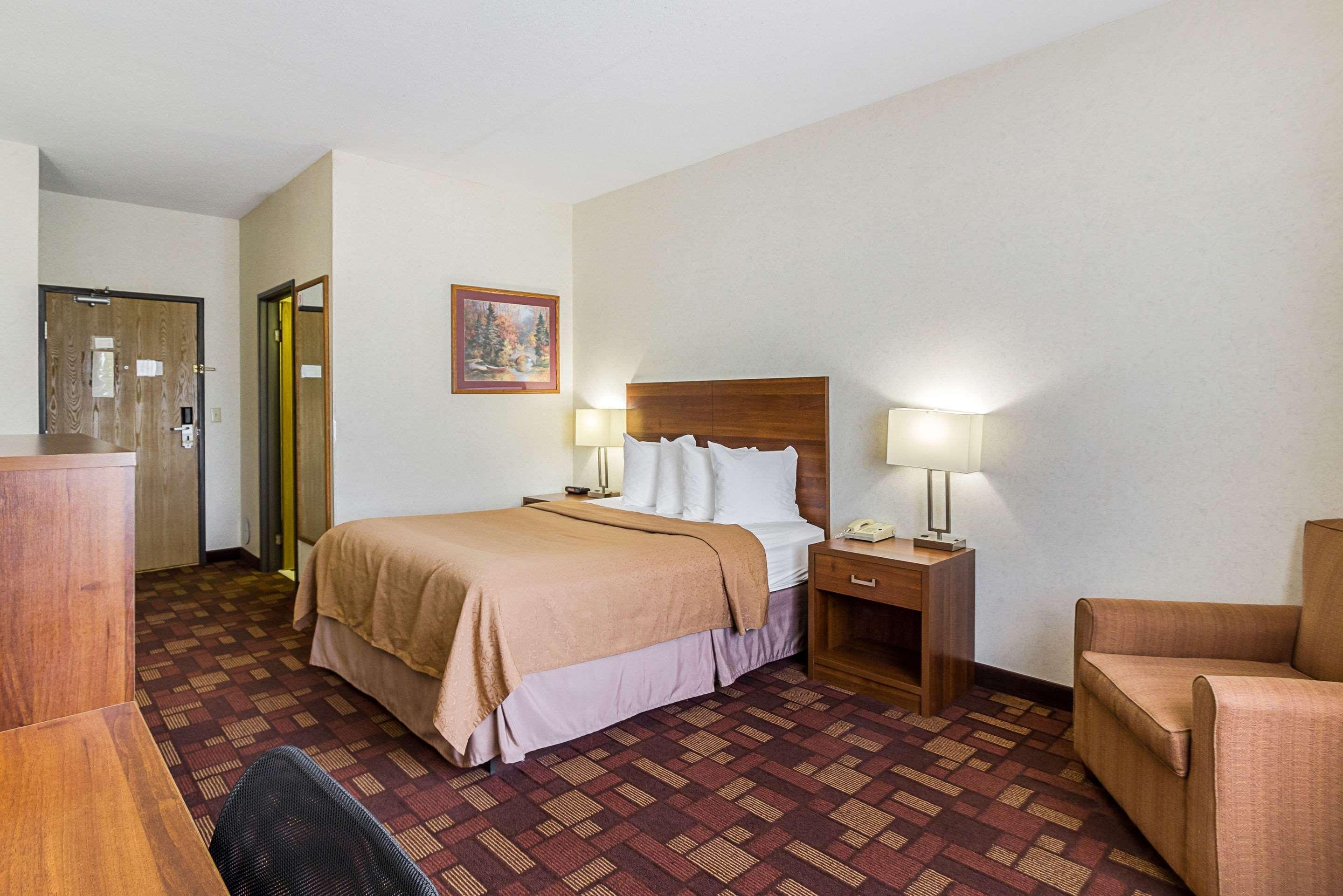 Econo Lodge Luverne I-90 Esterno foto