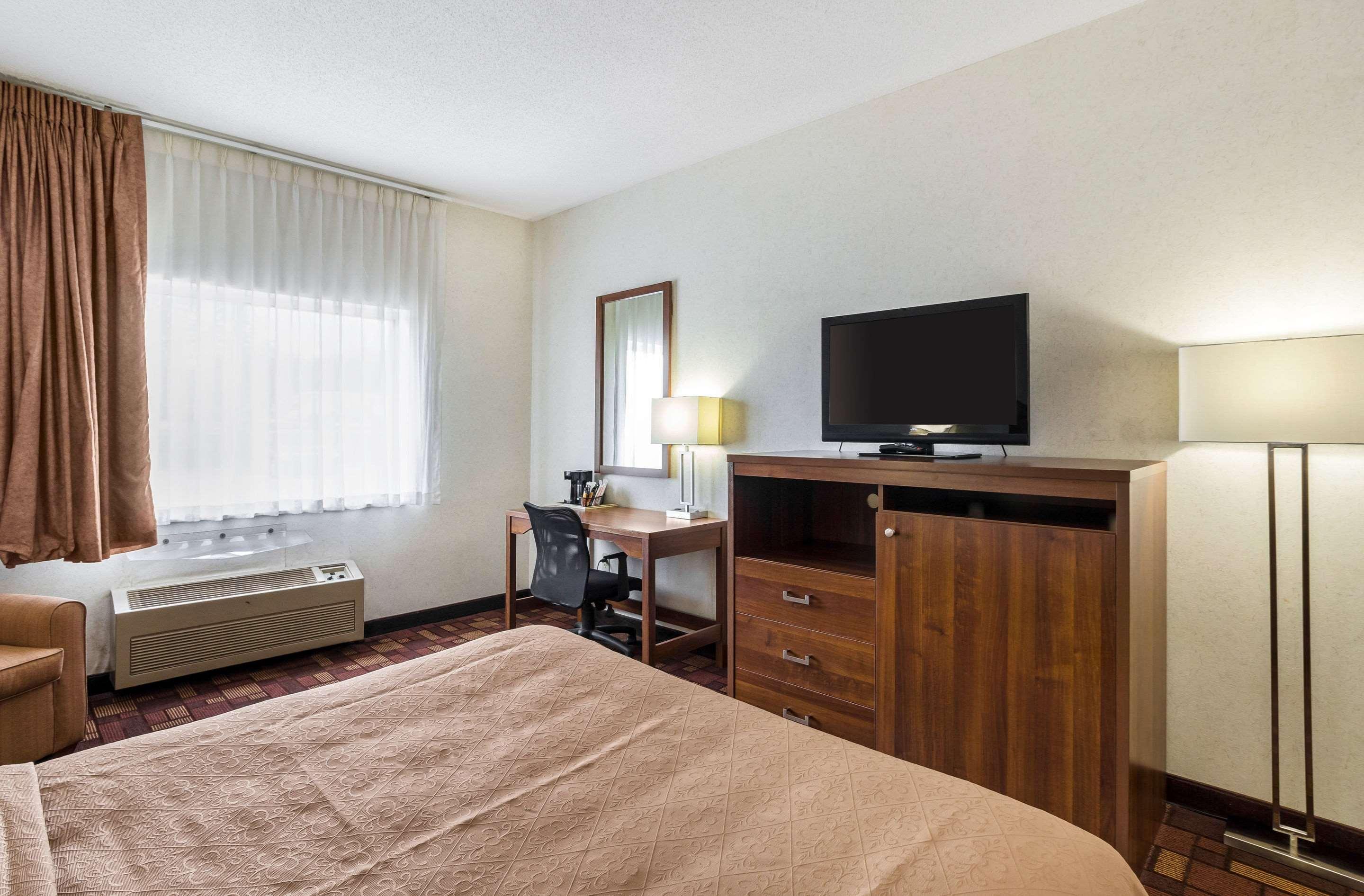 Econo Lodge Luverne I-90 Esterno foto