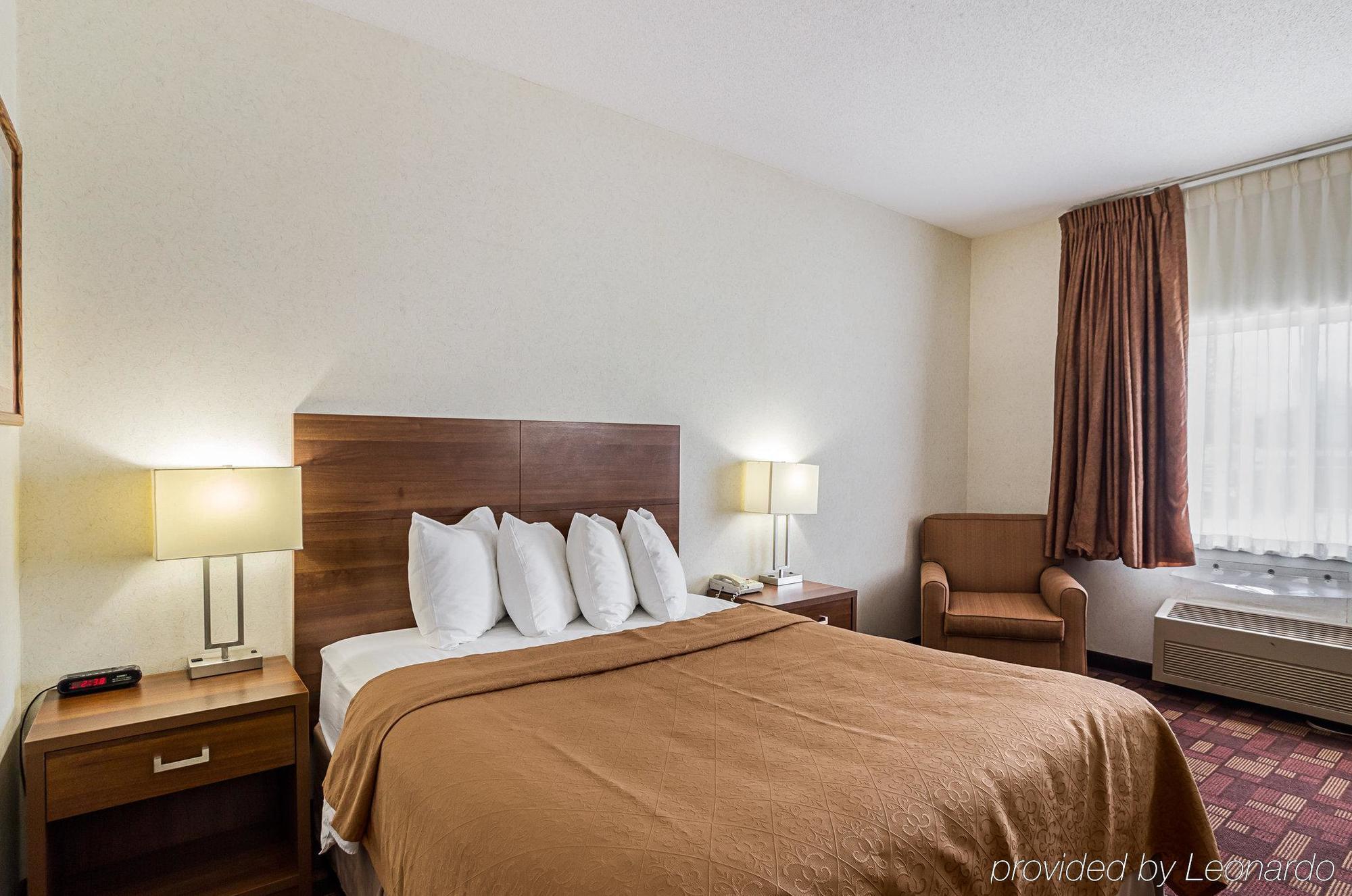 Econo Lodge Luverne I-90 Esterno foto